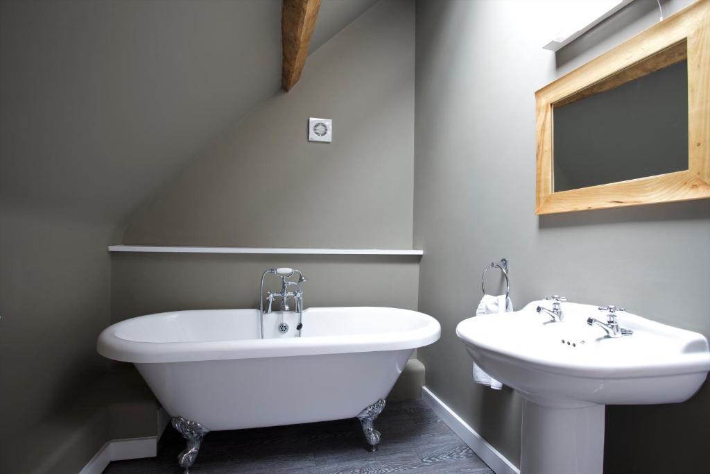 Hotel The Kings Arms à Didmarton Chambre photo